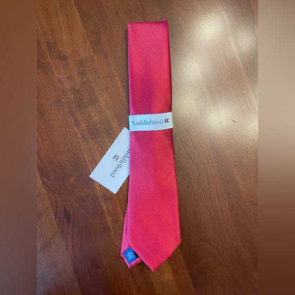 NWT Sadlebred Men’s Satin Solid Tie Red - Picture 1 of 5